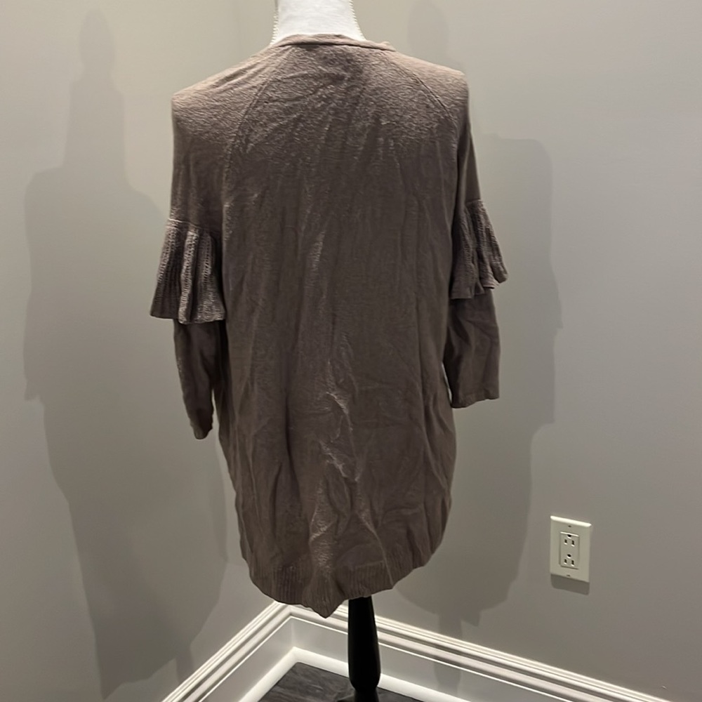 Express sweater - Picture 3 of 3